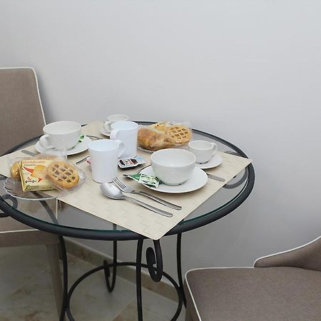 Antonietta De Pace Rooms By Napoli Milionaria B&B ภายนอก รูปภาพ