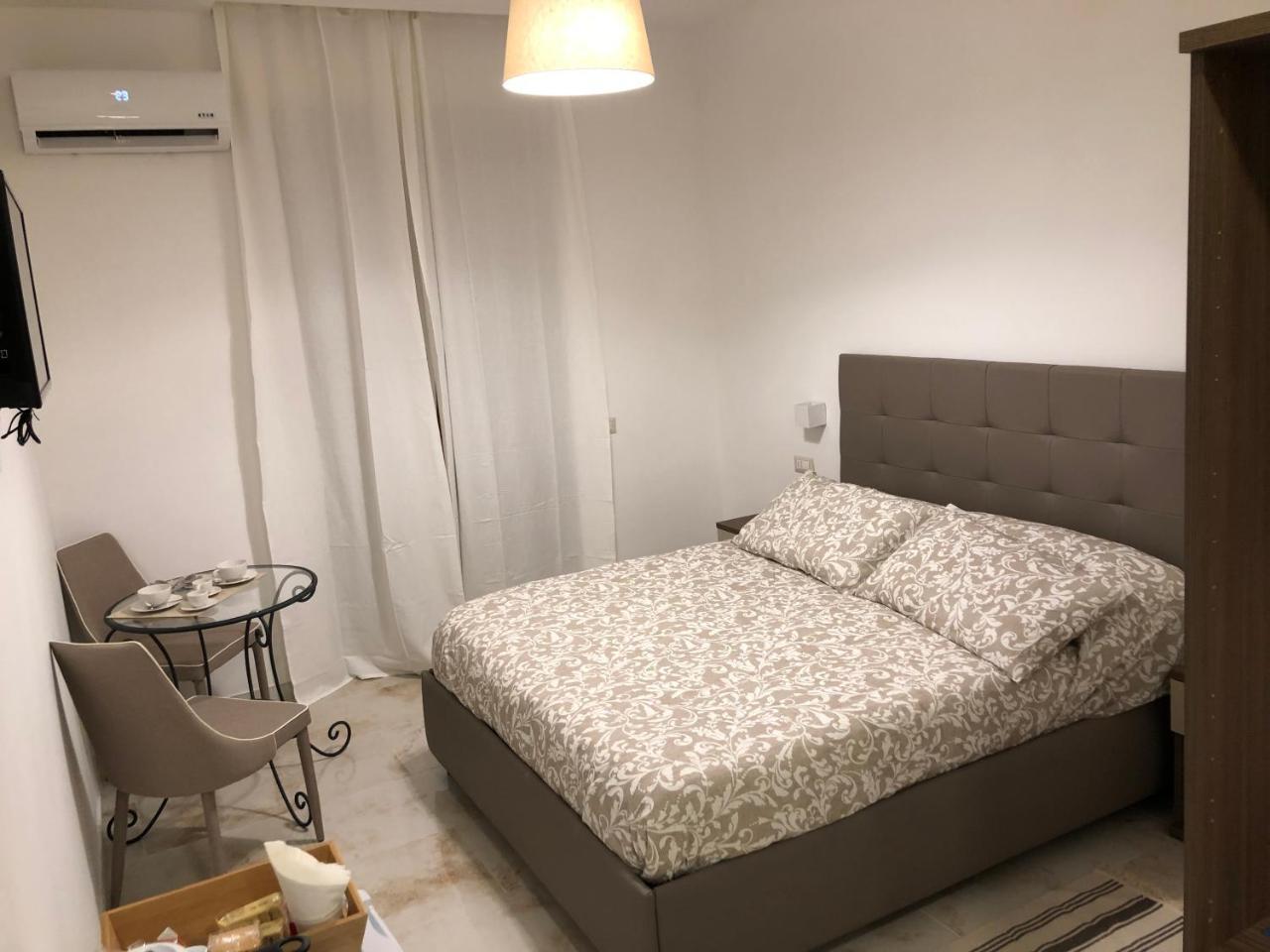Antonietta De Pace Rooms By Napoli Milionaria B&B ภายนอก รูปภาพ