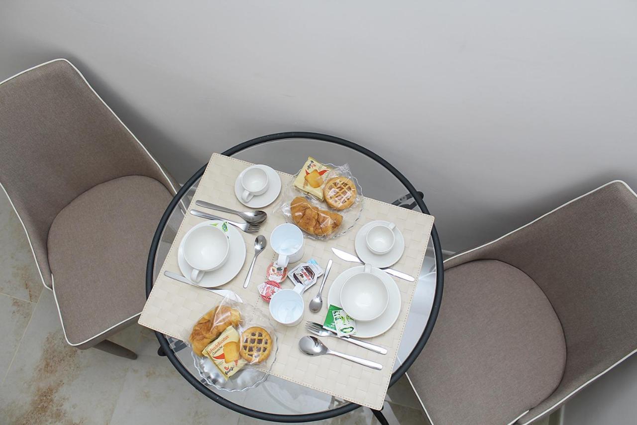 Antonietta De Pace Rooms By Napoli Milionaria B&B ภายนอก รูปภาพ