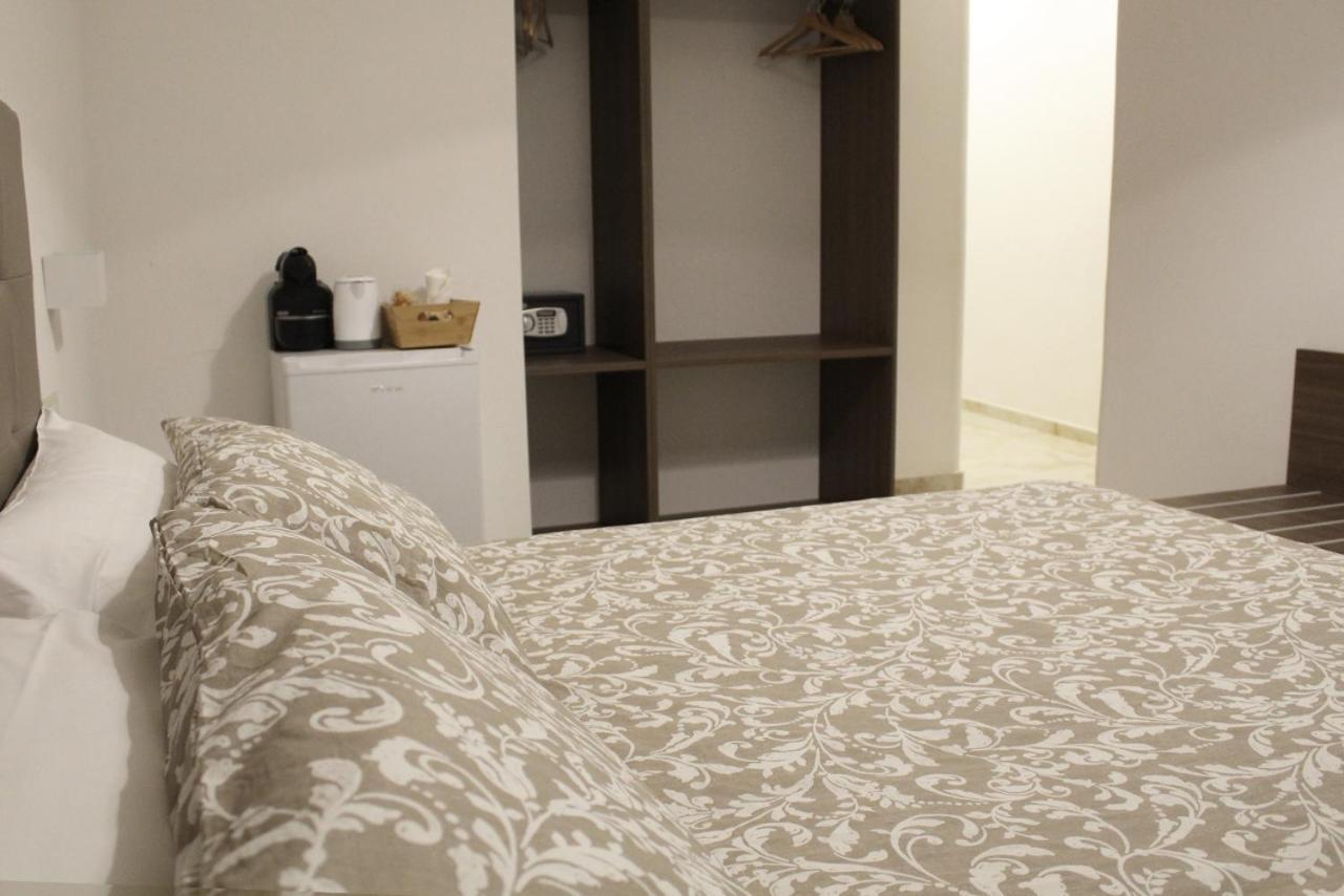 Antonietta De Pace Rooms By Napoli Milionaria B&B ภายนอก รูปภาพ