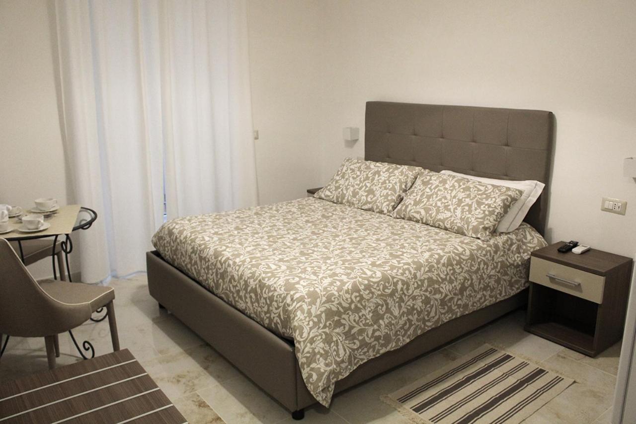 Antonietta De Pace Rooms By Napoli Milionaria B&B ภายนอก รูปภาพ